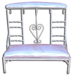 Rental Kneeling Bench from Boulevard Florist Wholesale Market